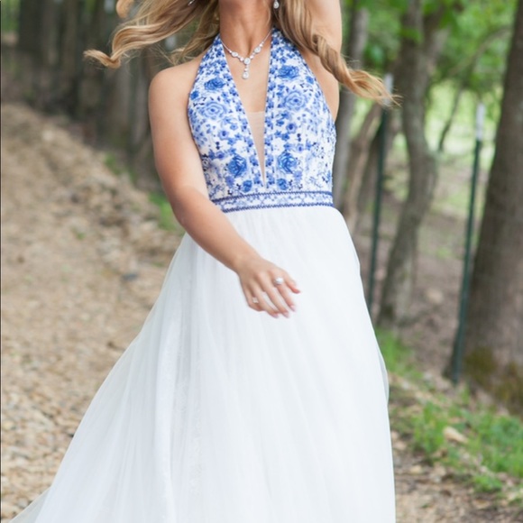 Sherri Hill Prom Dress - Picture 8 of 8
